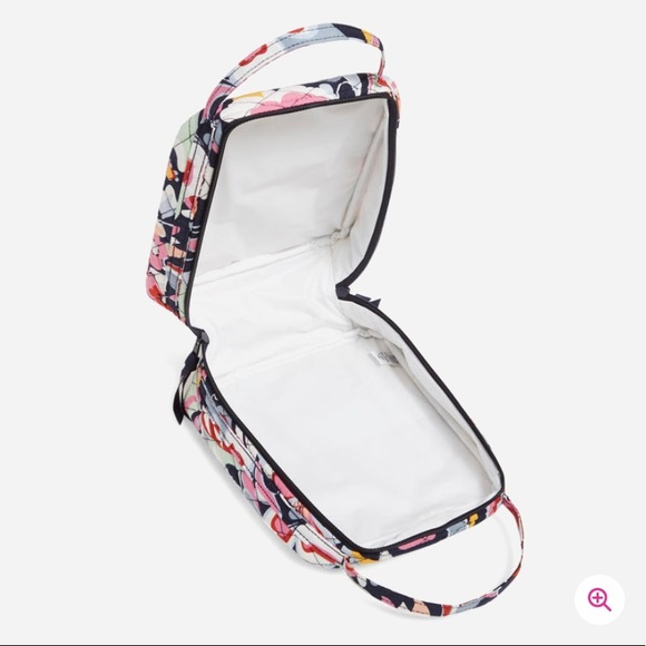 {Vera Bradley} Lunch Bunch Bag with Matching Water Bottle Bundle - Picture 4 of 5